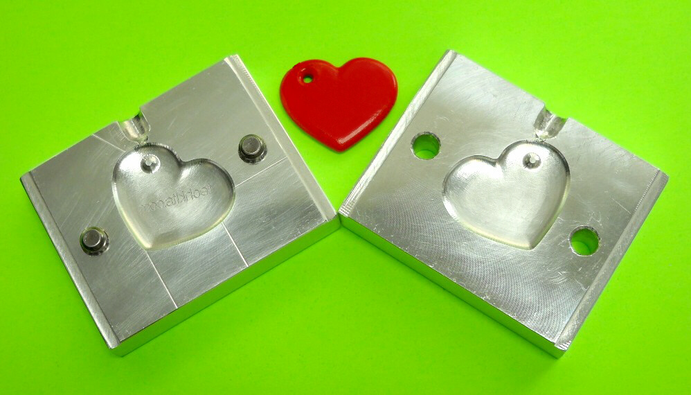 Keychain Heart Mold
