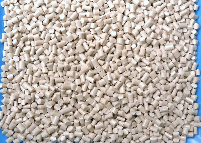 Red PP Pellets  LNS Technologies